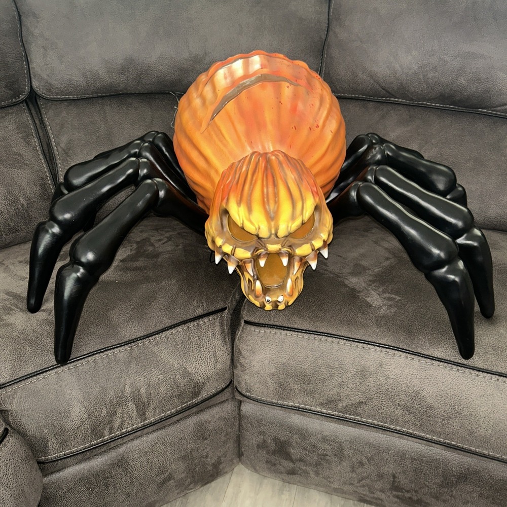 Lowes 2023 Blowbold Pumpkin Spider Halloween Jack O Lantern Flame Lights Works